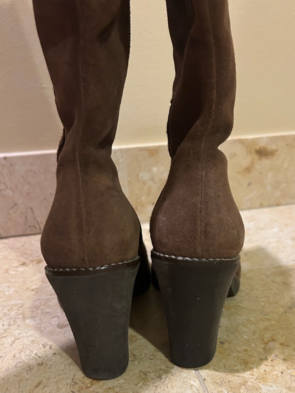 La CANADIENNE NWOB Brown Suede Knee-High Heeled Boots Size EU 37, US 7 - Picture 5 of 7